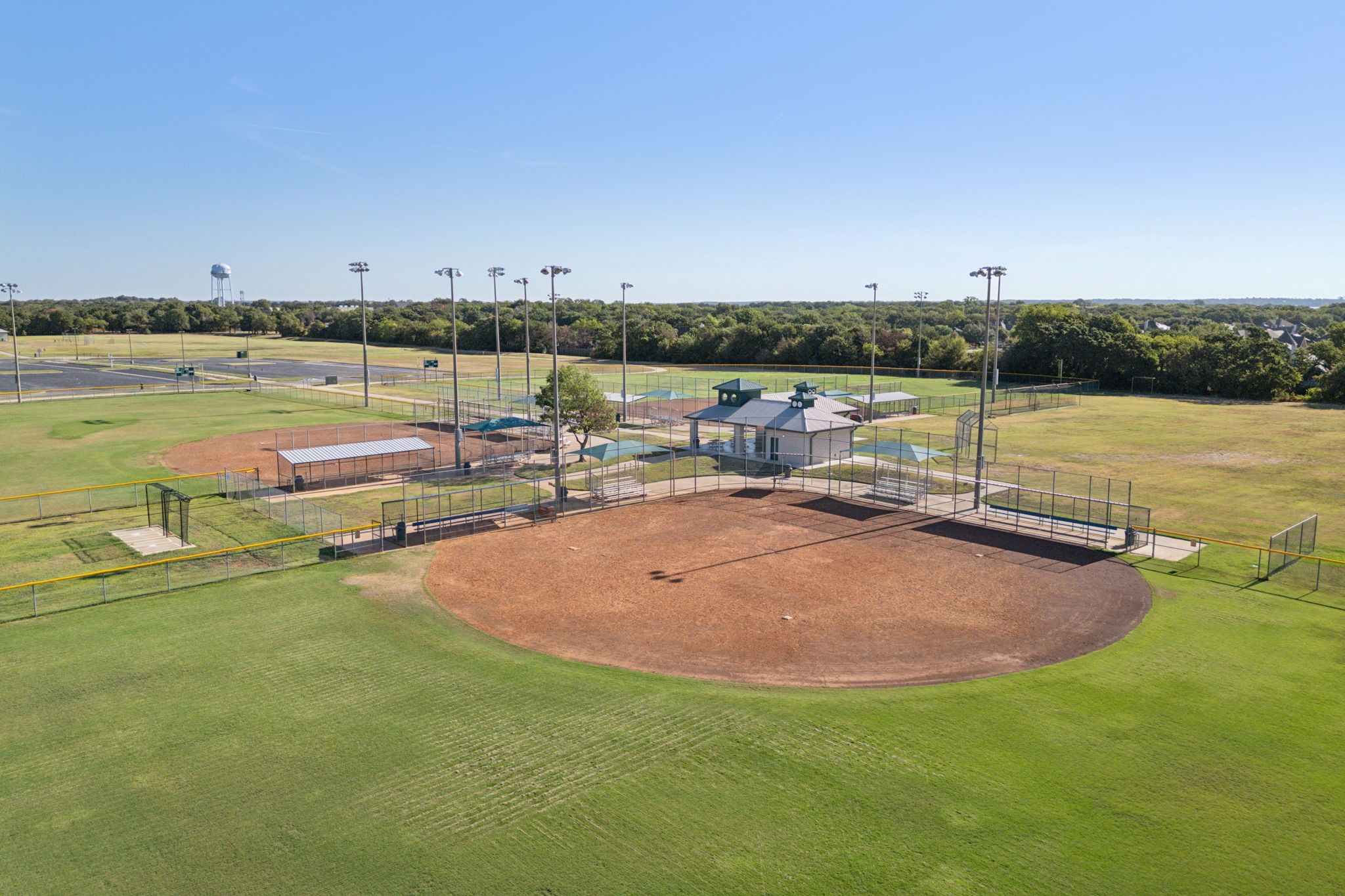 1532 Euclid Alley Corinth TX 76208