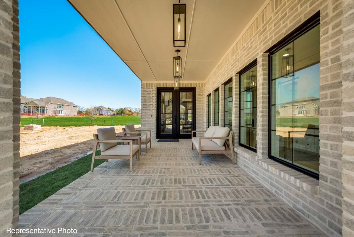 1532 Euclid Alley Corinth TX 76208