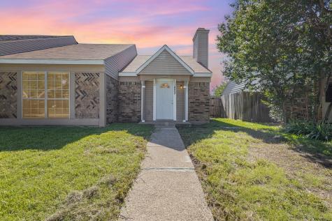 823 Versailles Street Mesquite TX 75149