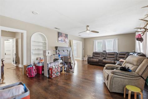 1092 W Frey Street Stephenville TX 76401