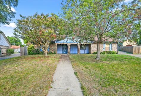 204 Stratford Court Hurst TX 76054