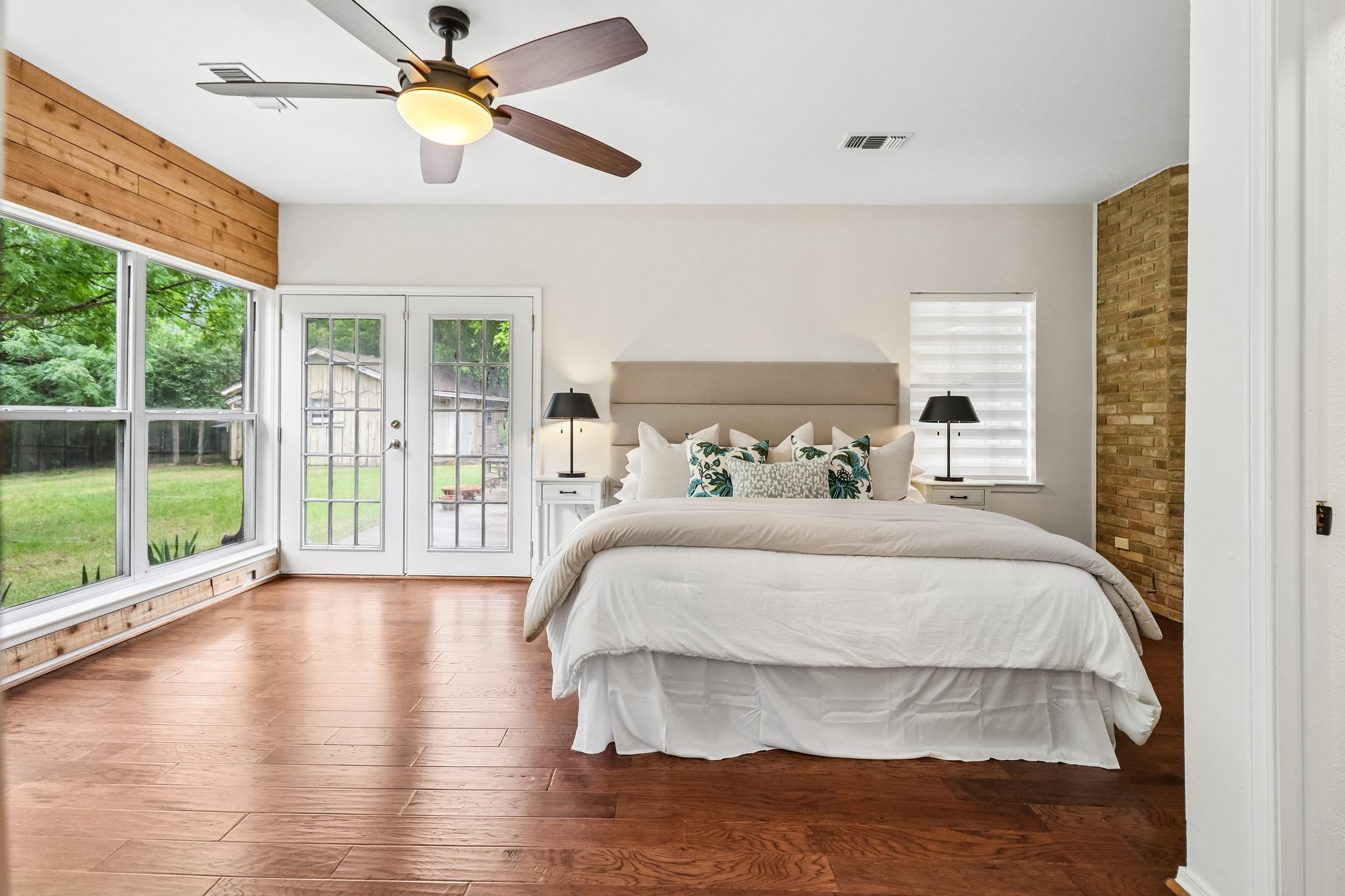 10255 Timber Trail Drive Dallas TX 75229