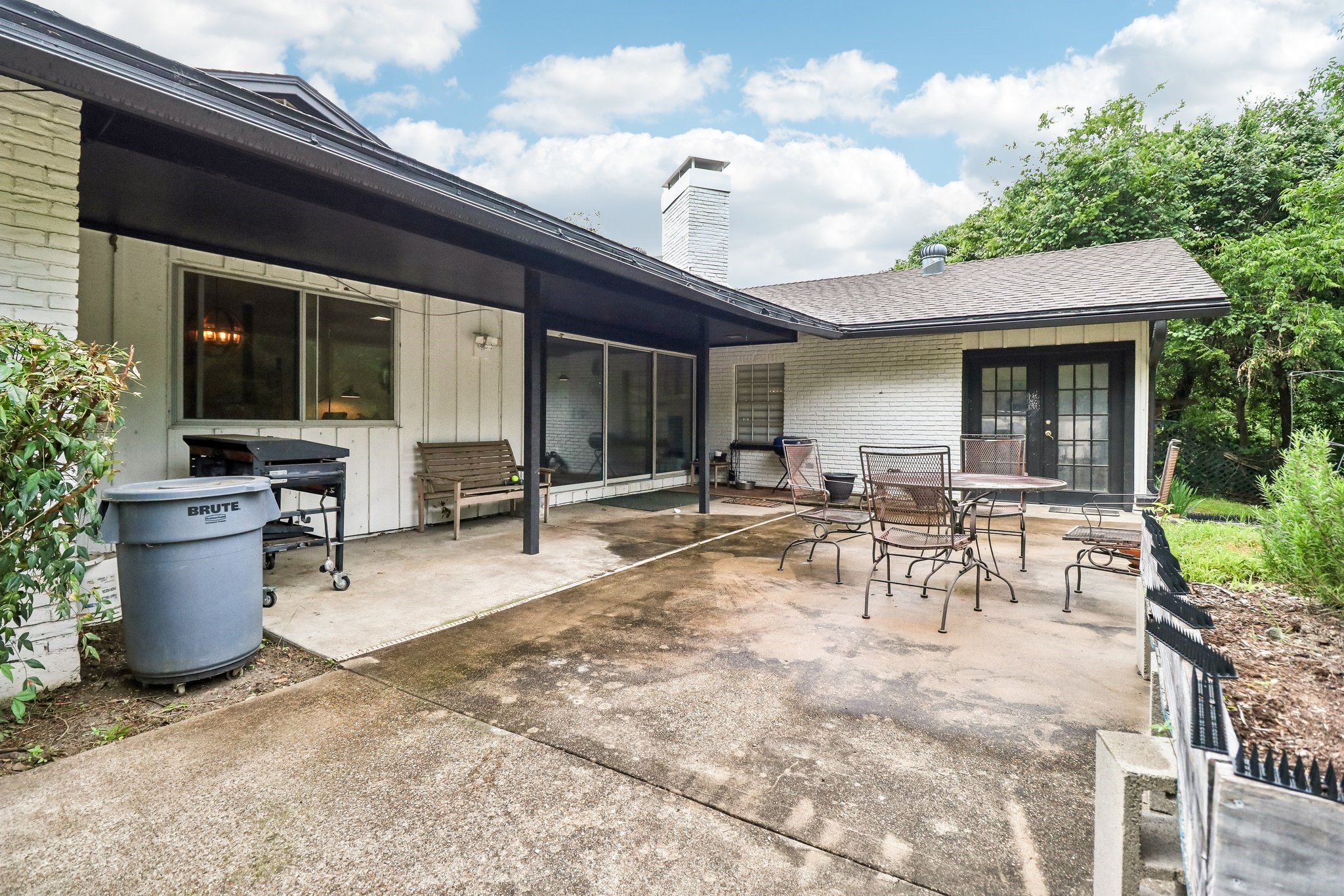10255 Timber Trail Drive Dallas TX 75229