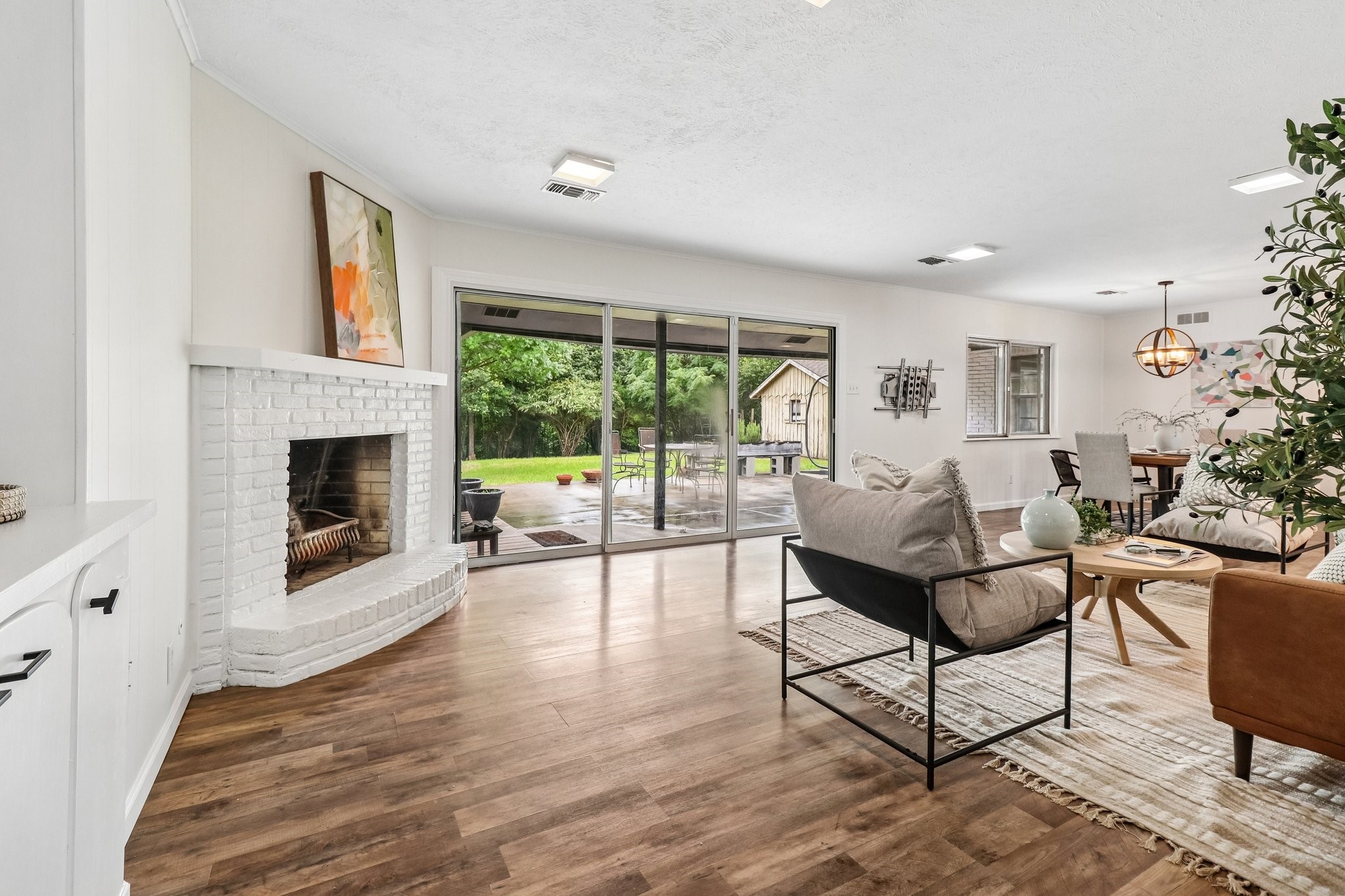 10255 Timber Trail Drive Dallas TX 75229