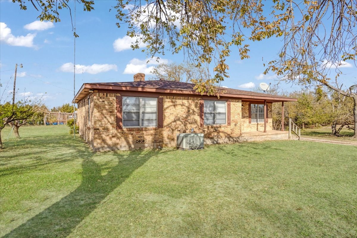 567 Celtic Howe TX 75459