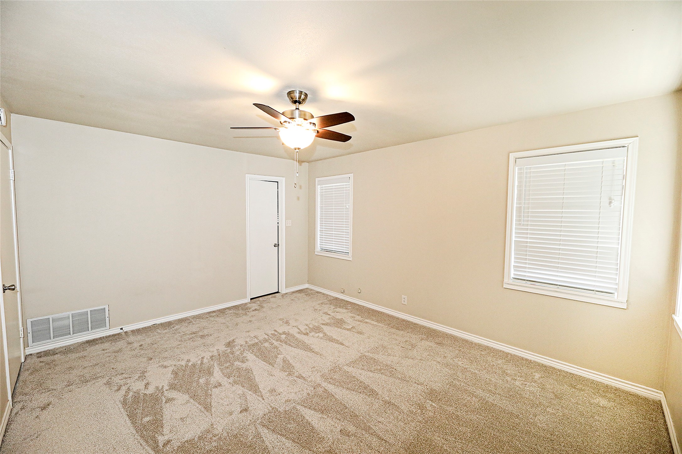 1403 Hulme Street Bowie TX 76230