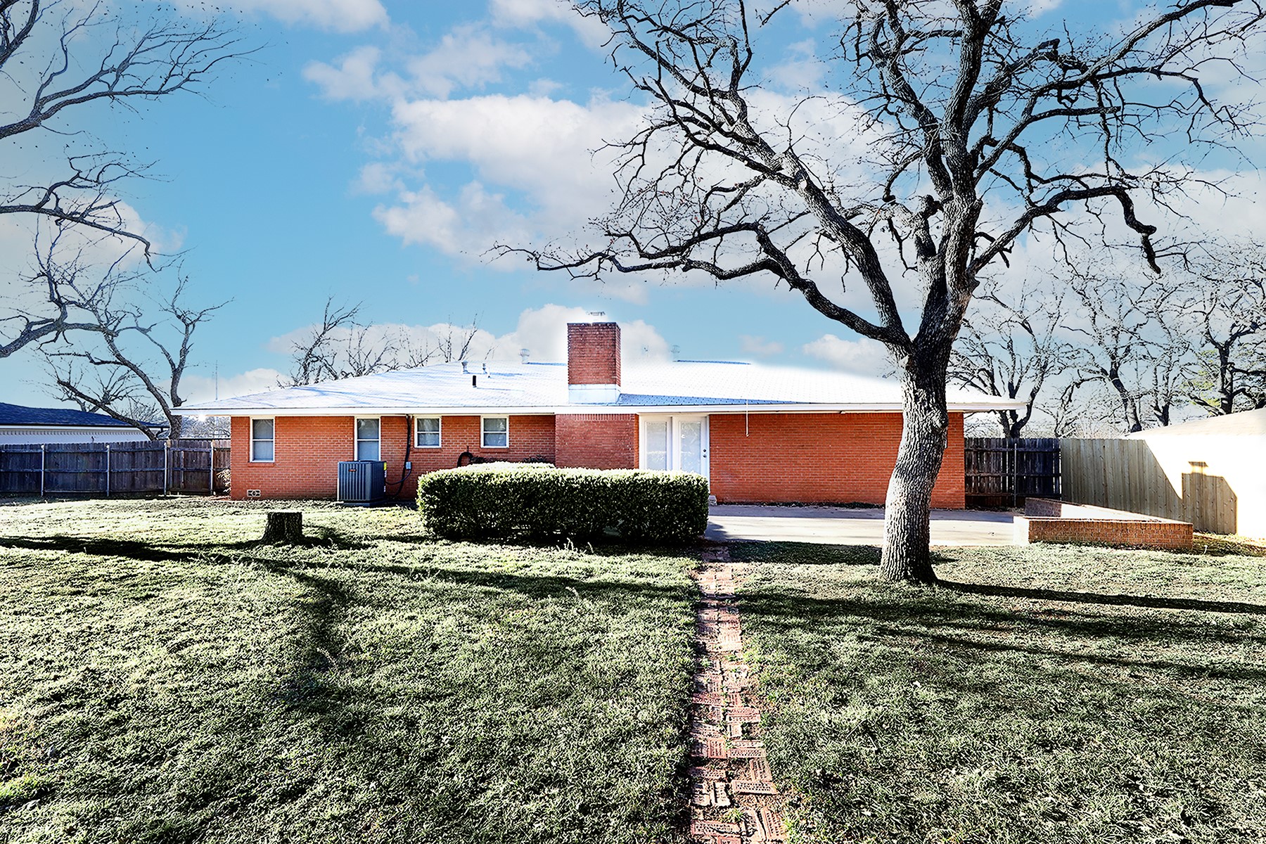 1403 Hulme Street Bowie TX 76230