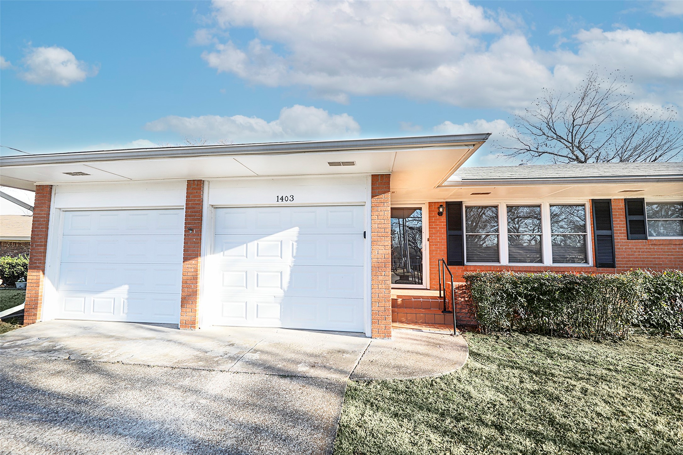 1403 Hulme Street Bowie TX 76230