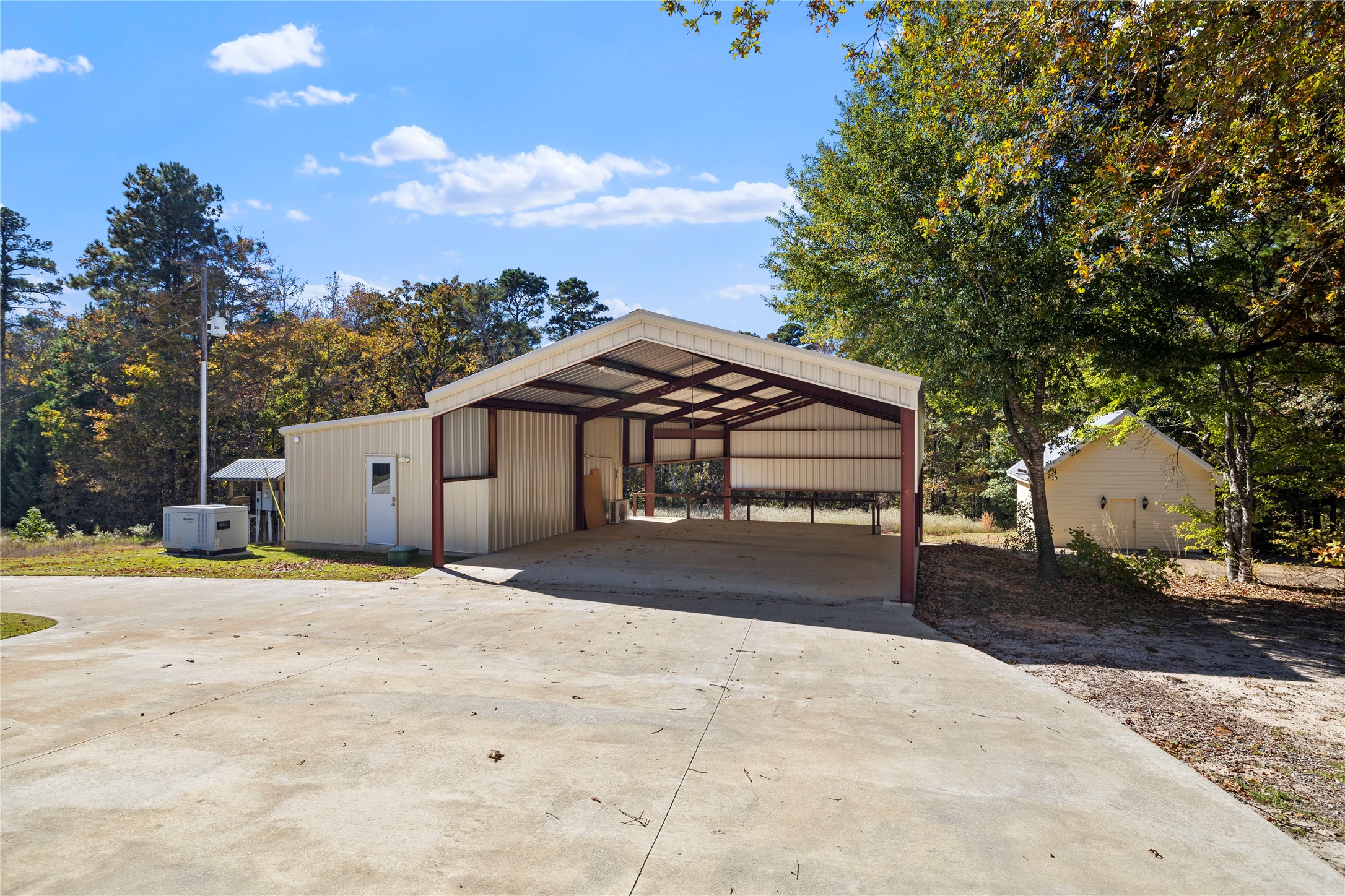8545 N Fm 726 Diana TX 75640