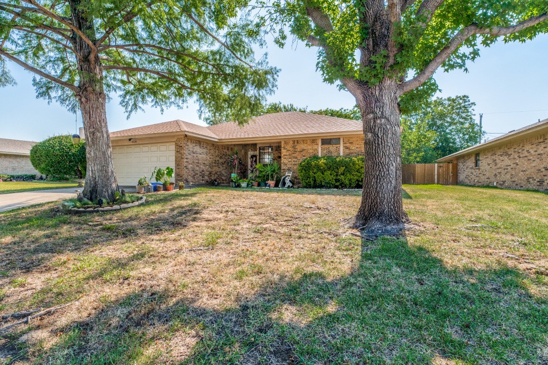 5128 Abby Road North Richland Hills TX 76180