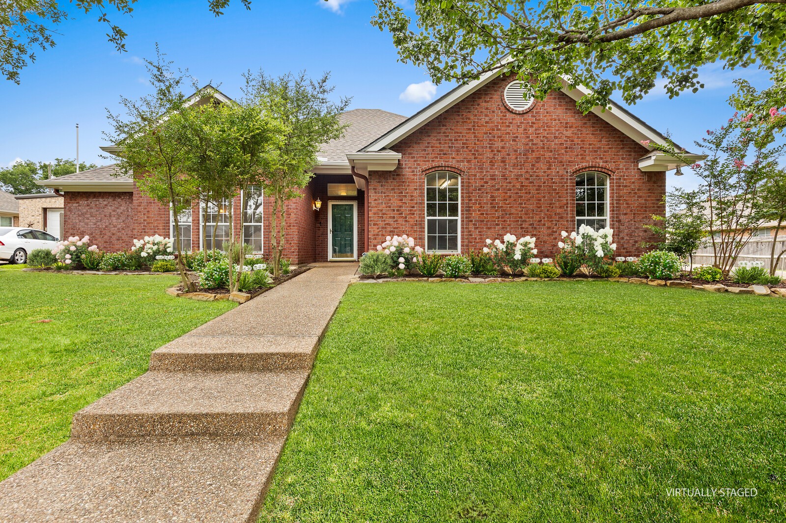325 Fannin Drive Hewitt TX 76643
