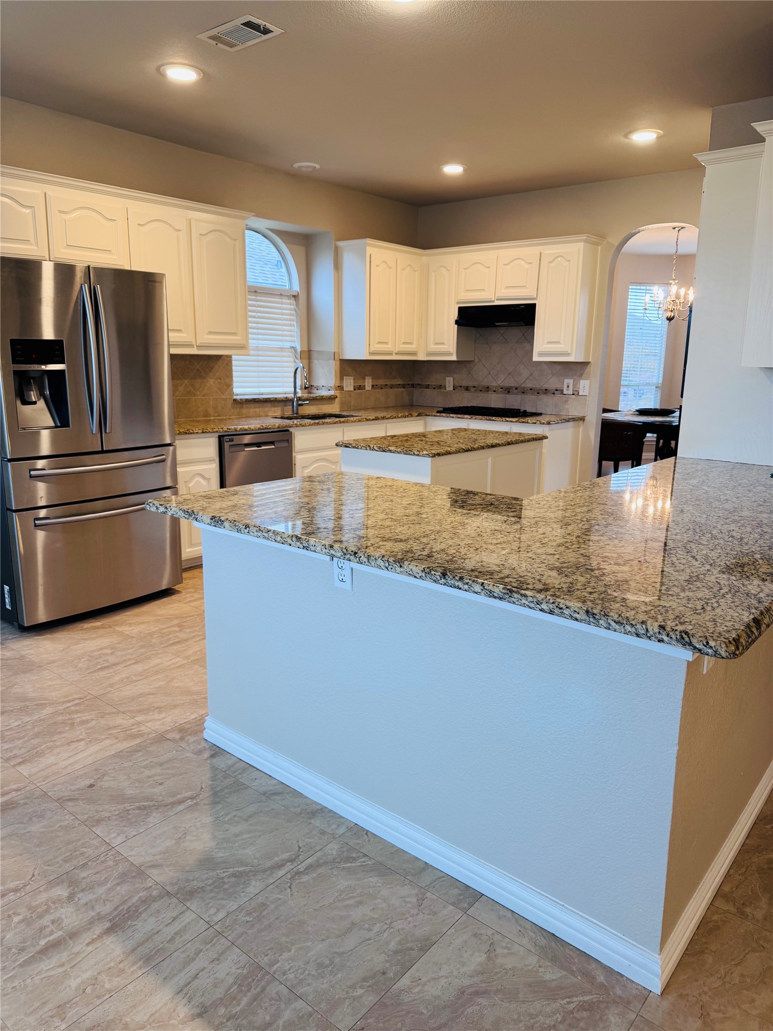 7814 Corona Court Arlington TX 76002