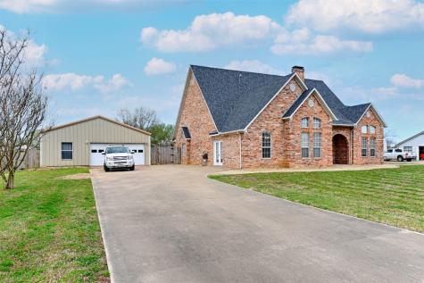 714 S Houston Street Edgewood TX 75117