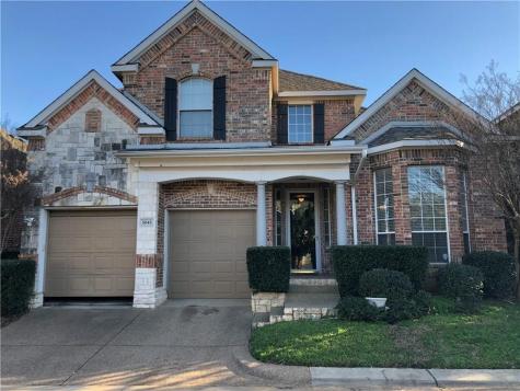 5045 Toftrees Drive Arlington TX 76016
