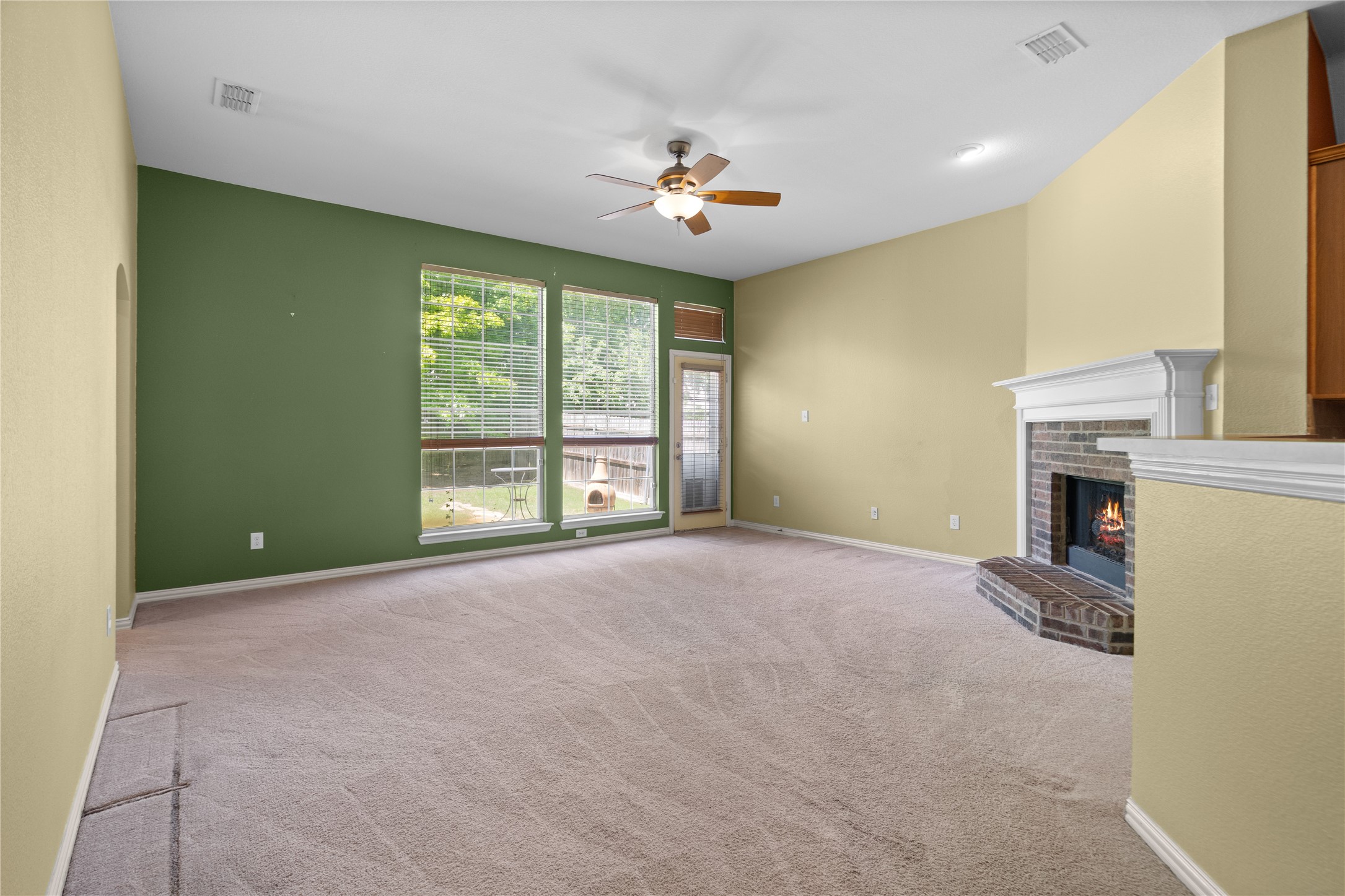 6517 Briar Lake Trail Sachse TX 75048