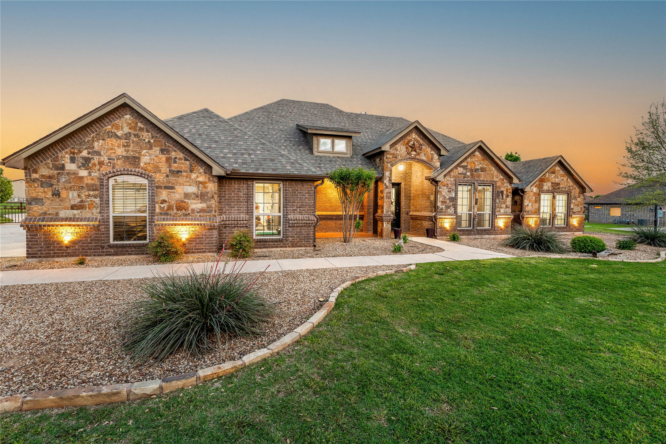 308 Steppes Court Weatherford TX 76087