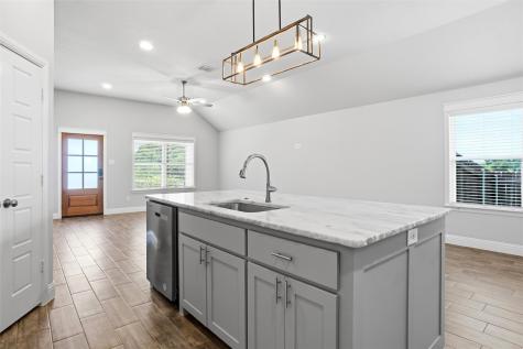 103 Clover Circle Weatherford TX 76086