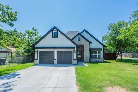 300 College Street Joshua TX 76058