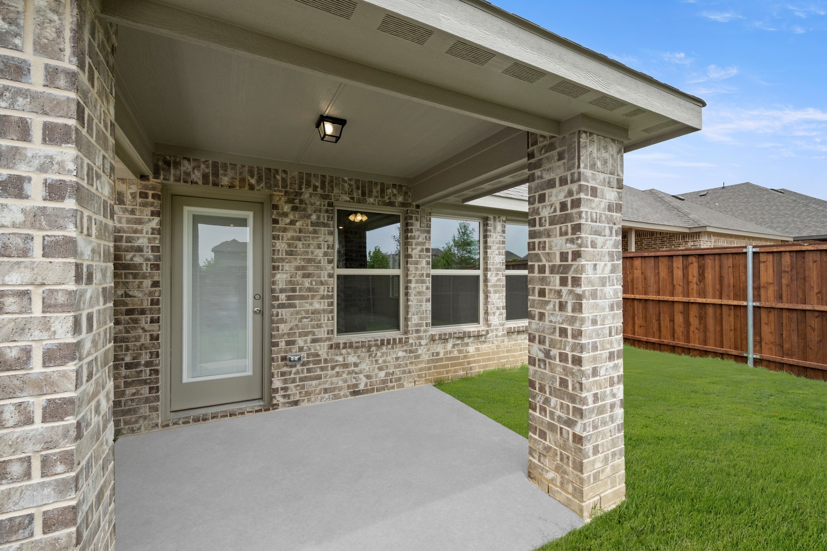 328 Dairy Way Midlothian TX 76065