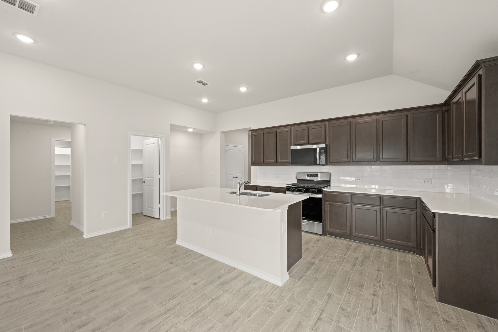 328 Dairy Way Midlothian TX 76065