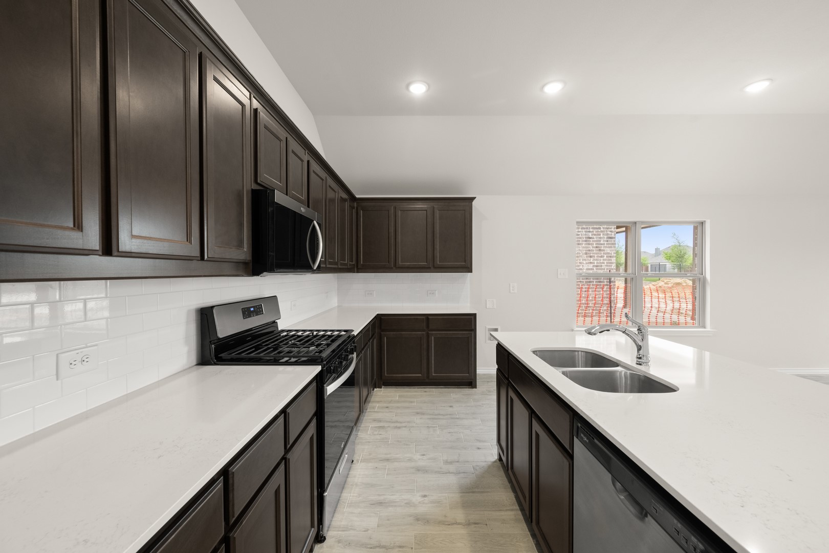 328 Dairy Way Midlothian TX 76065