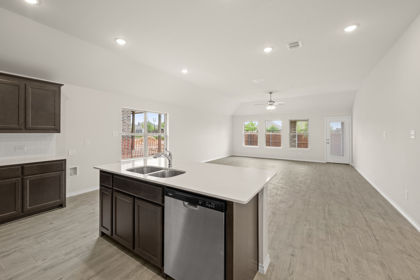 328 Dairy Way Midlothian TX 76065