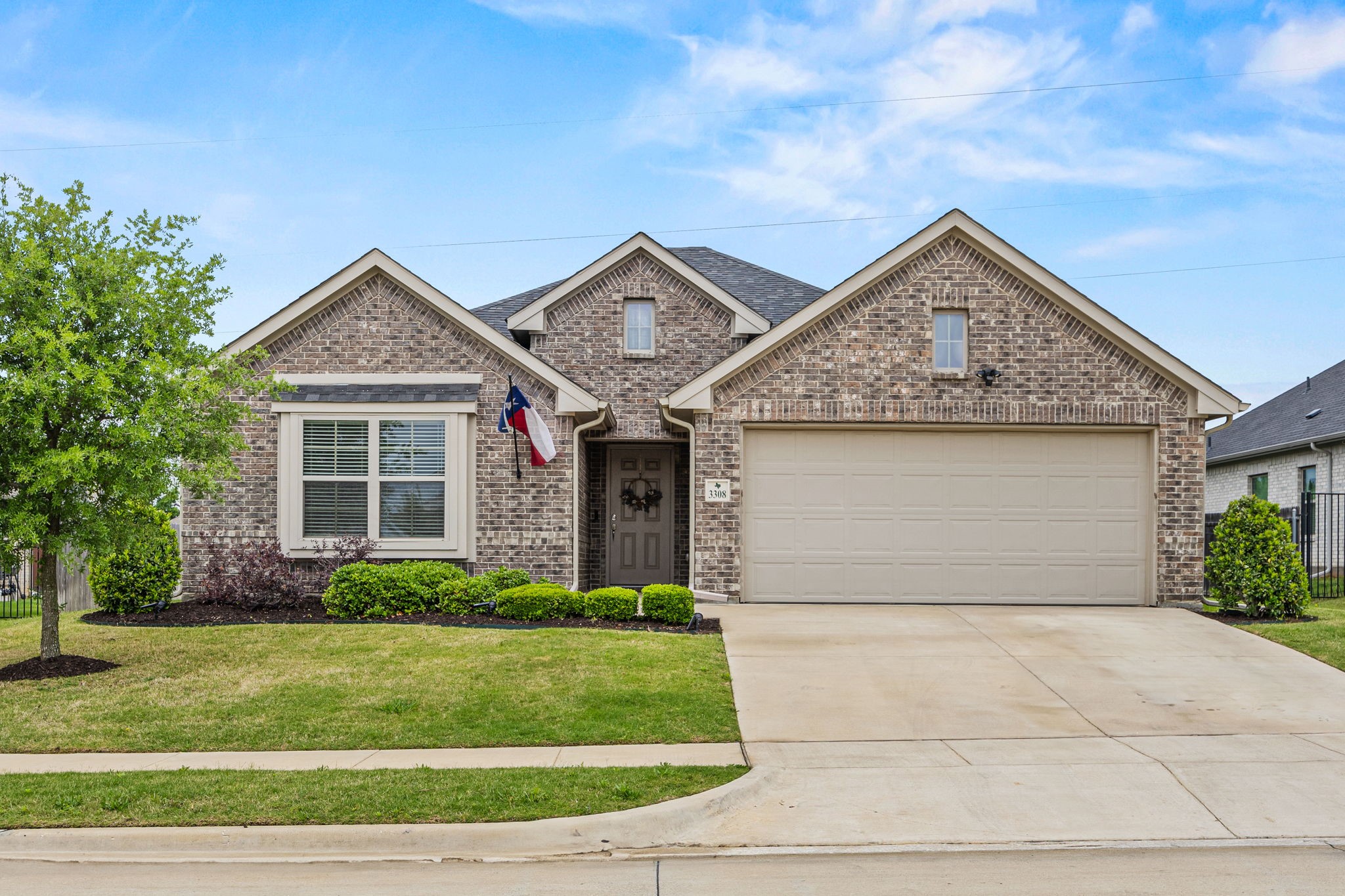 3308 Greenway Drive Burleson TX 76028