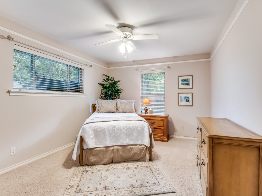 6260 Saratoga Circle Dallas TX 75214