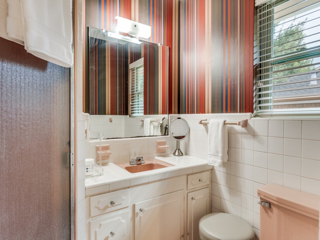 6260 Saratoga Circle Dallas TX 75214