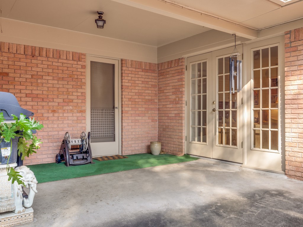 6260 Saratoga Circle Dallas TX 75214