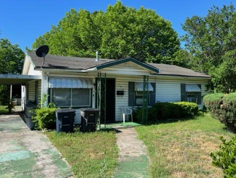 1508 E Cantey Street Fort Worth TX 76104