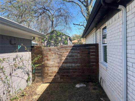 1306 Elby Street Irving TX 75061