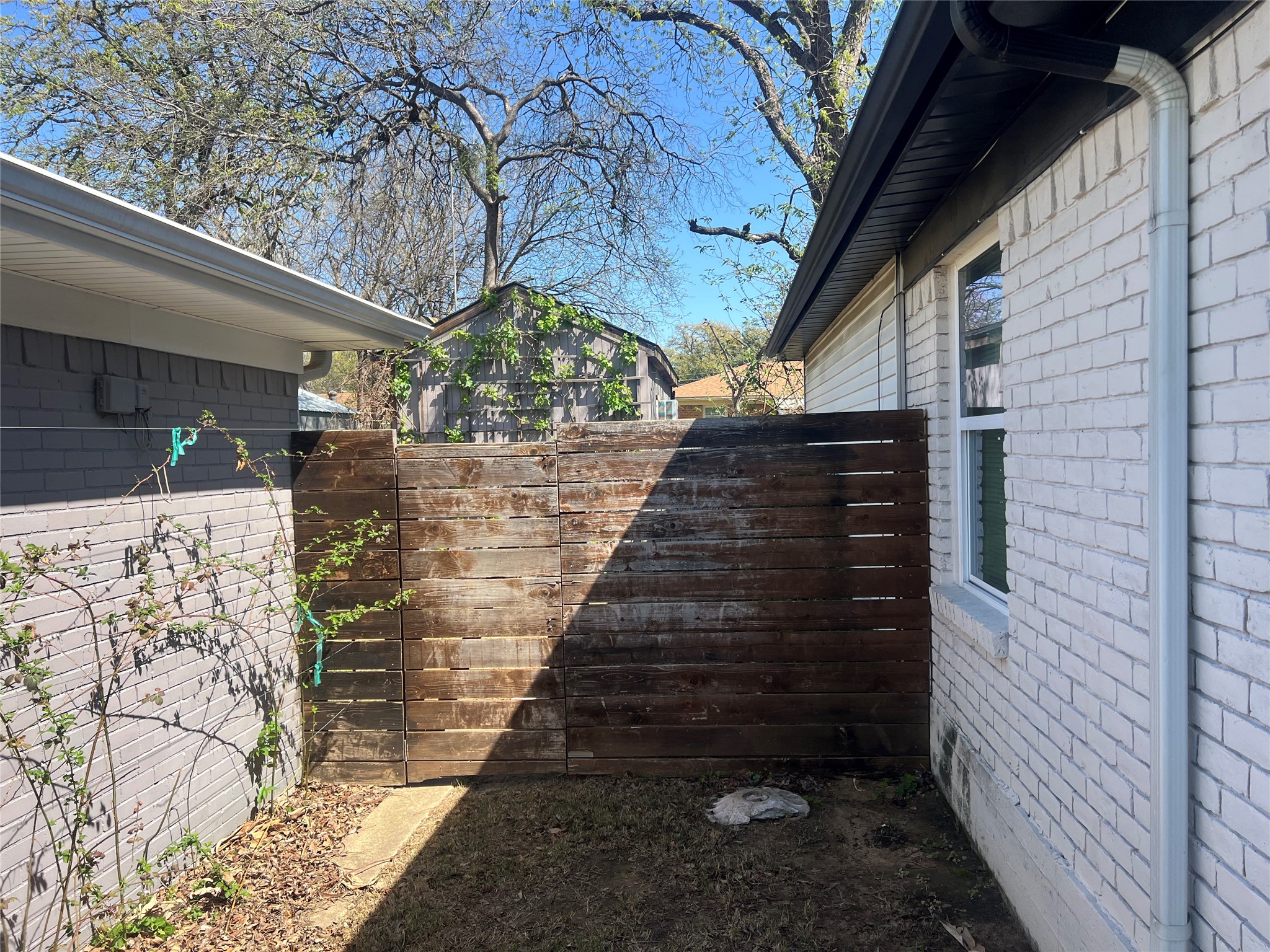 1306 Elby Street Irving TX 75061