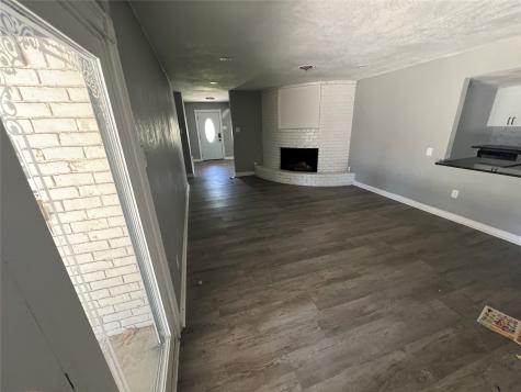 1306 Elby Street Irving TX 75061
