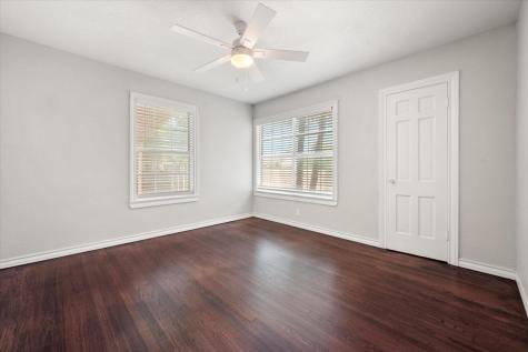 4521 Calmont Avenue Fort Worth TX 76107