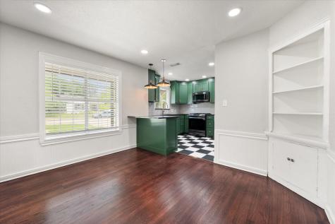 4521 Calmont Avenue Fort Worth TX 76107