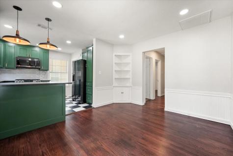 4521 Calmont Avenue Fort Worth TX 76107