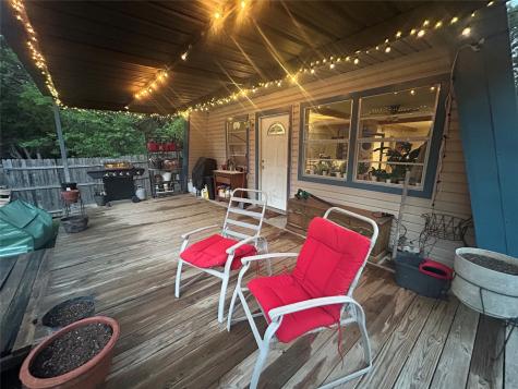 1015 Comanche Cove Drive Granbury TX 76048
