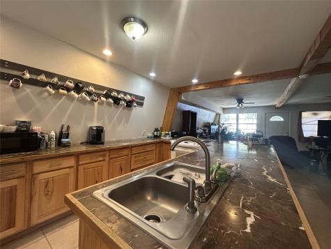 1015 Comanche Cove Drive Granbury TX 76048