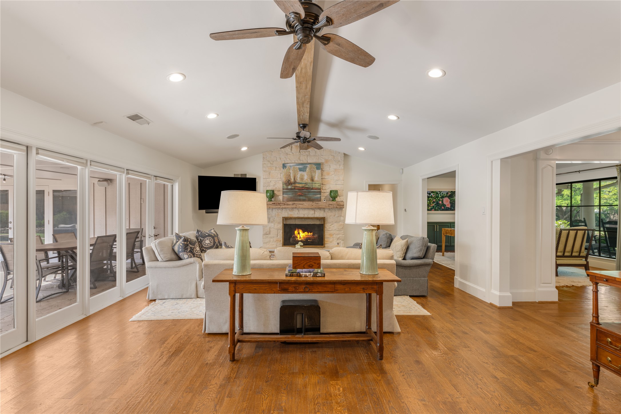 9148 Clearlake Drive Dallas TX 75225