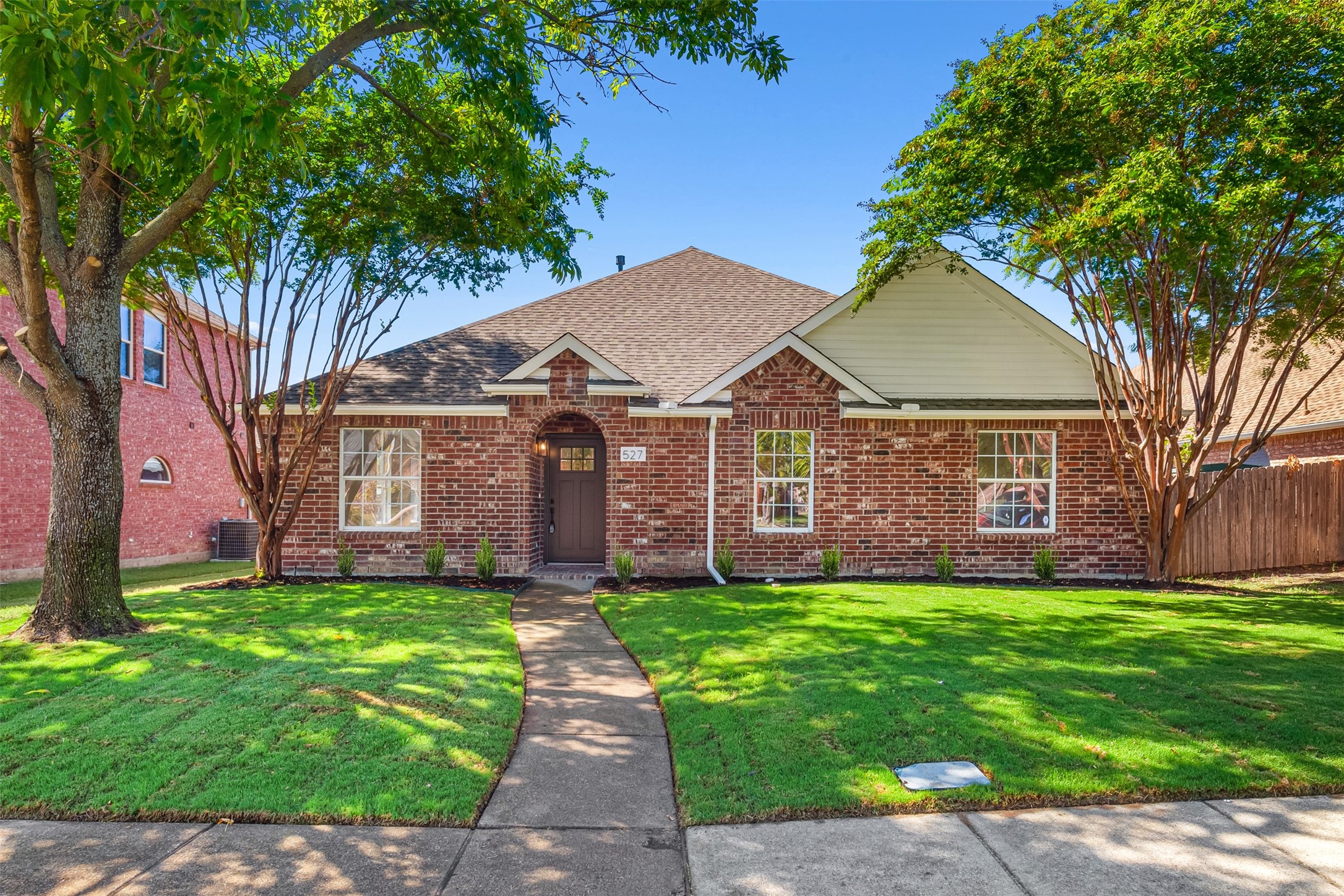 527 Binkley Court Mesquite TX 75181