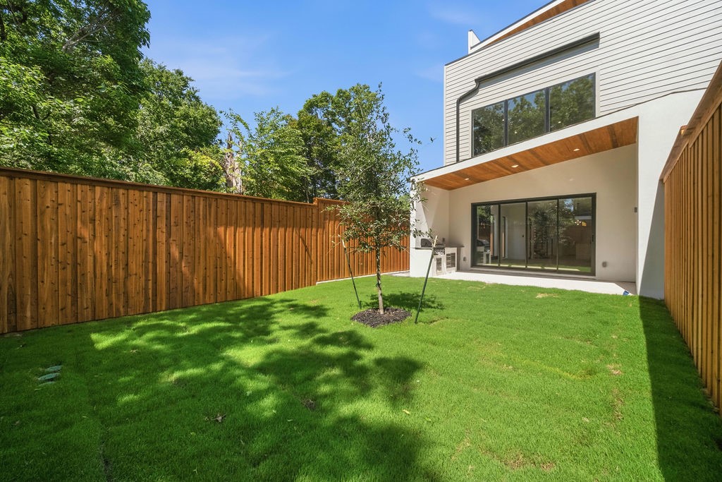 2334 Wycliff Avenue Dallas TX 75219