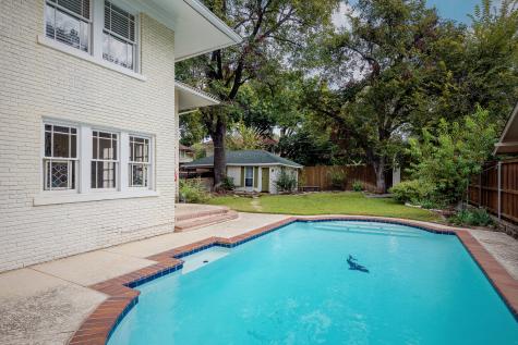2417 5th Avenue Fort Worth TX 76110