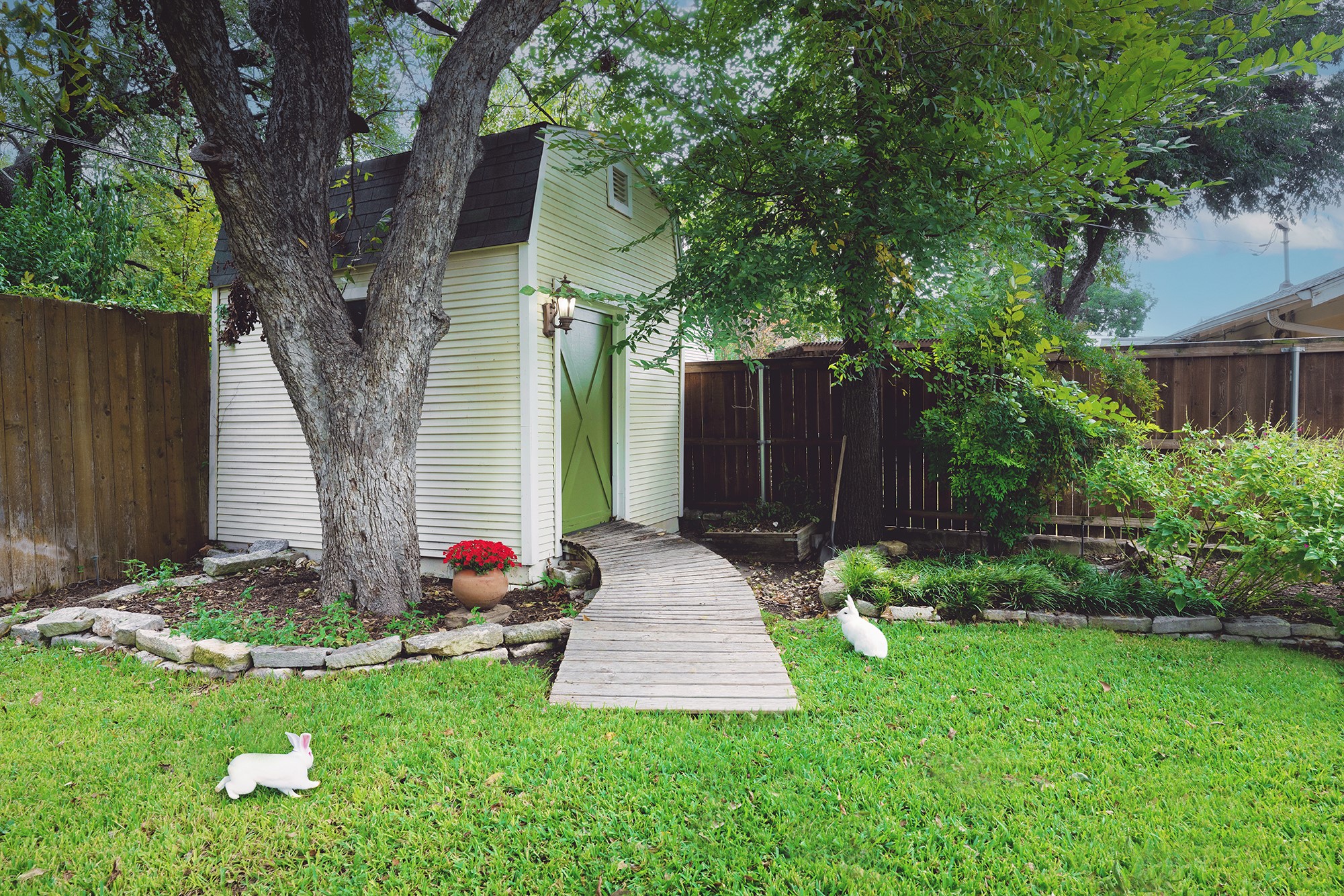 2417 5th Avenue Fort Worth TX 76110