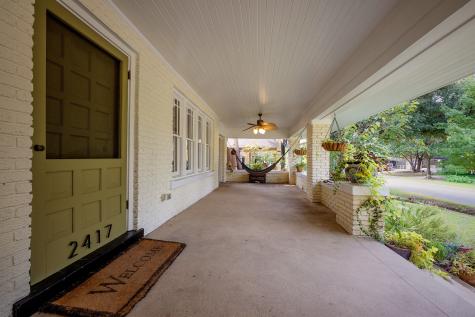 2417 5th Avenue Fort Worth TX 76110