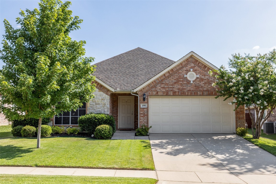 490 Jefferson Lane Lake Dallas TX 75065