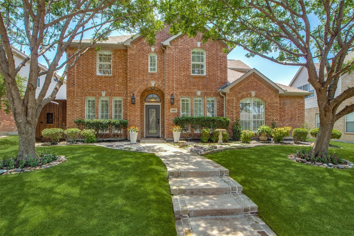 1801 Montura Lane Frisco TX 75033