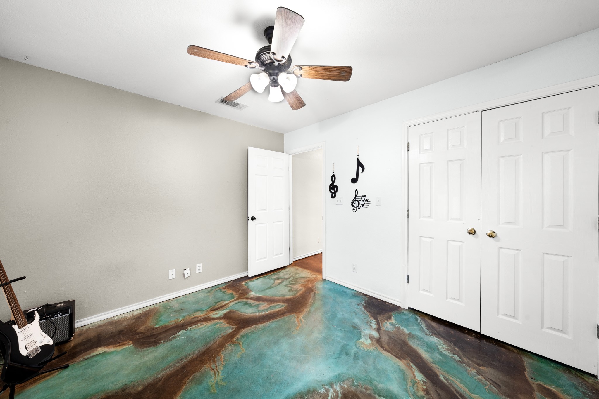903 Amy Way Bonham TX 75418