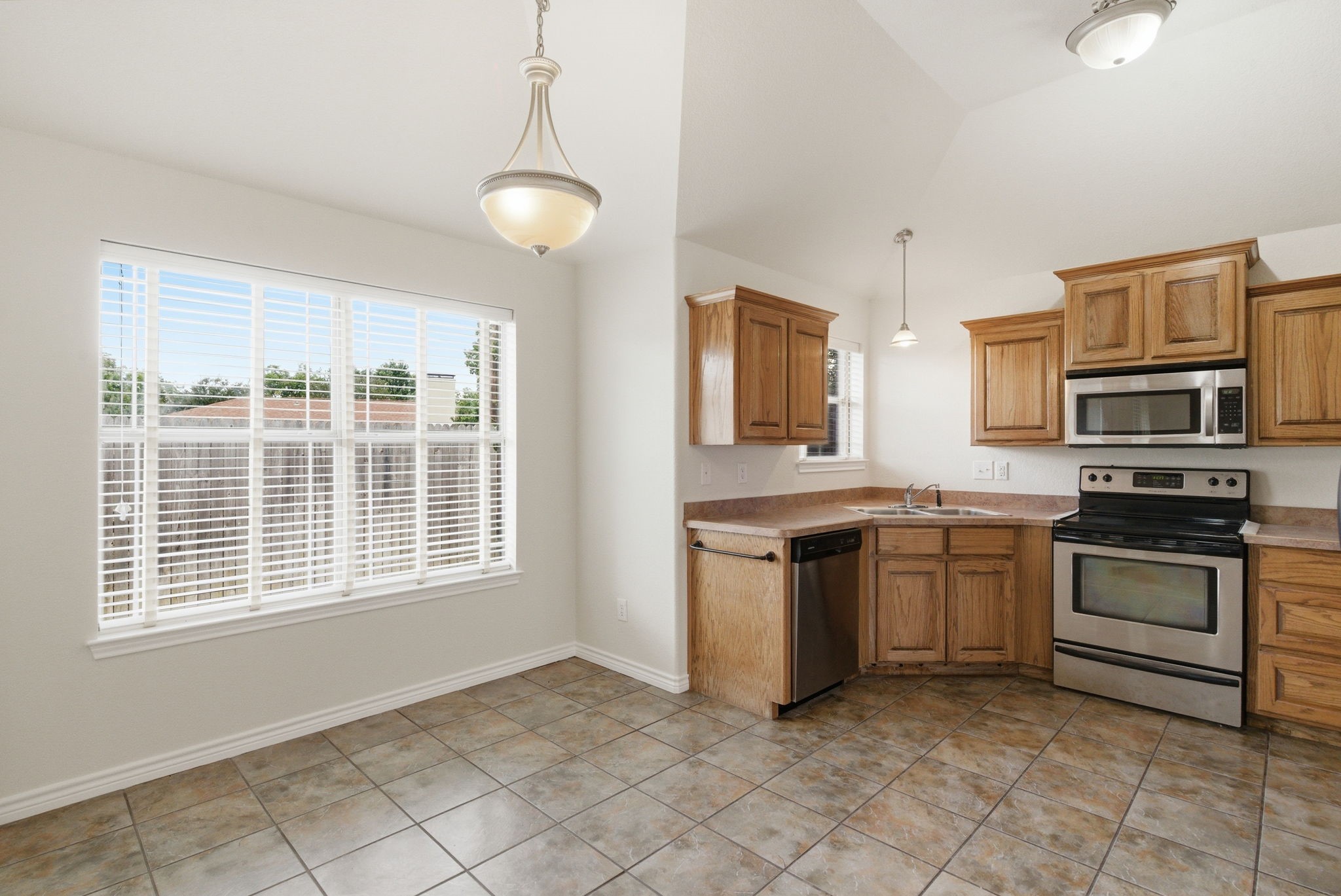 1712 Sully Court Stephenville TX 76401
