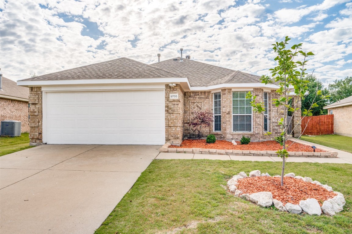 9705 Nixon Drive Mckinney TX 75072